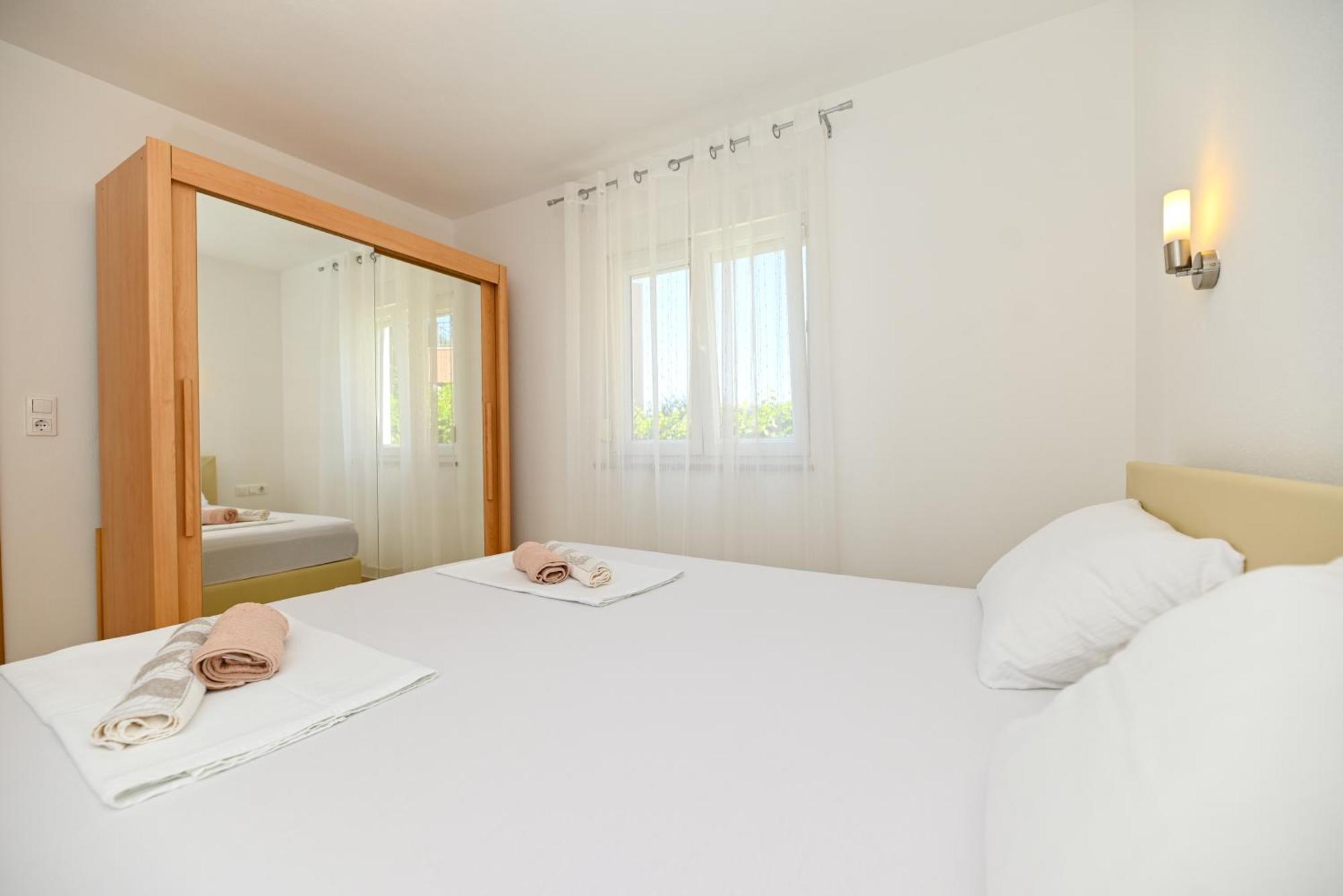Apartmani- Lastro Trogir Exterior photo